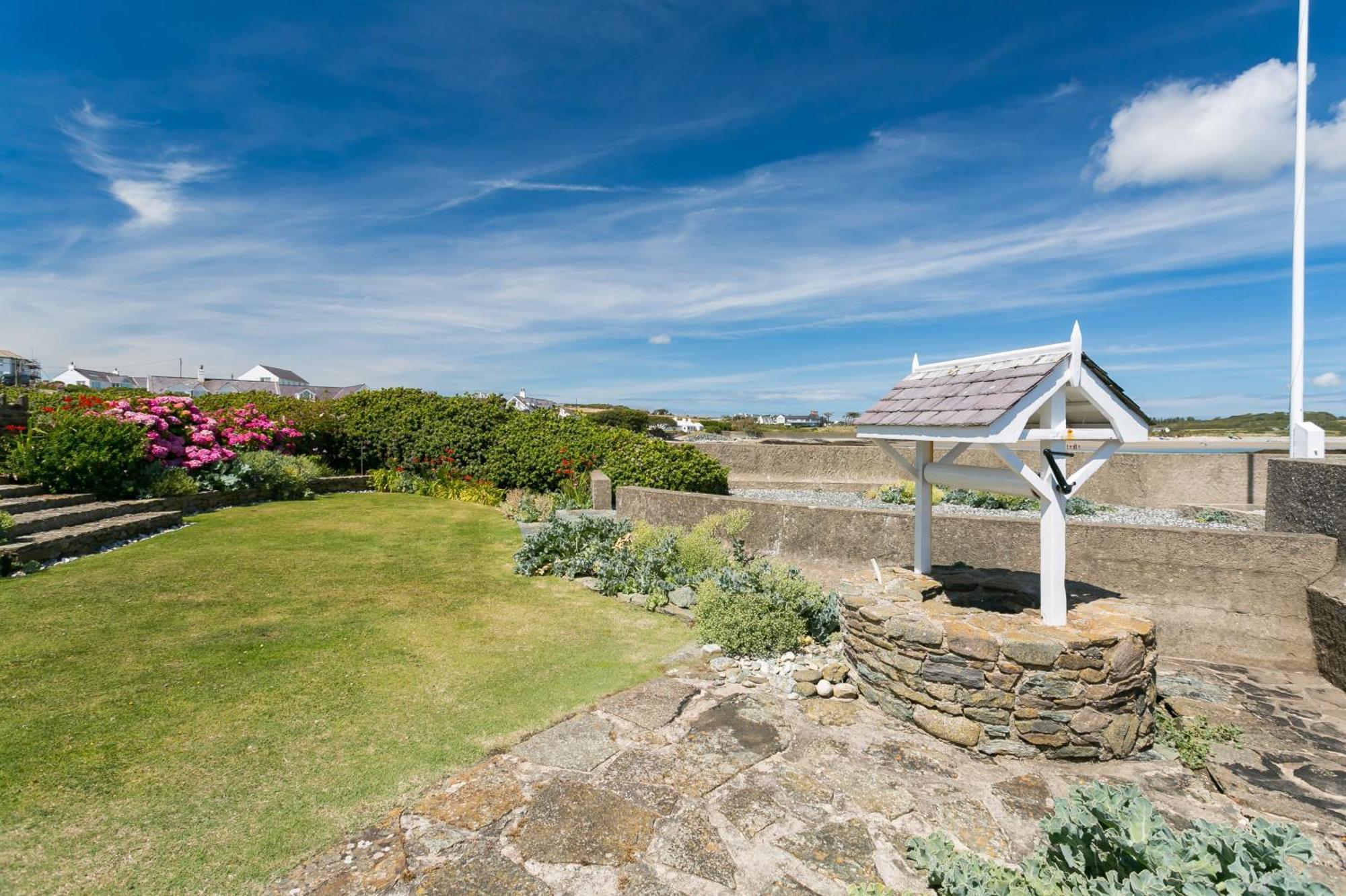 Pen Y Graig Villa Rhoscolyn Eksteriør billede